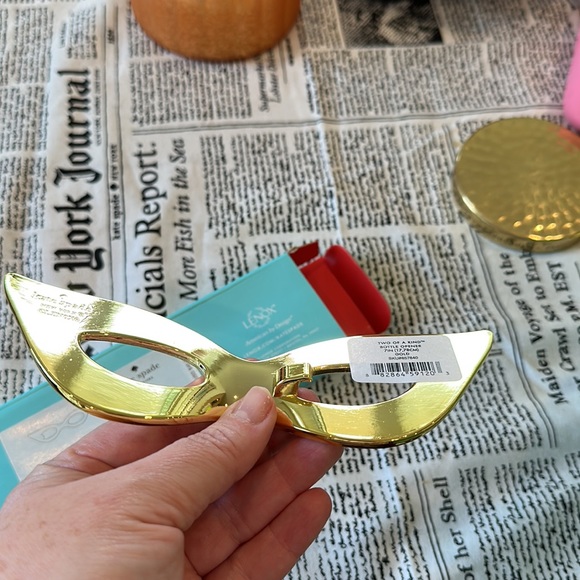 SALE🔥BOTTLE OPENER - Picture 5 of 10